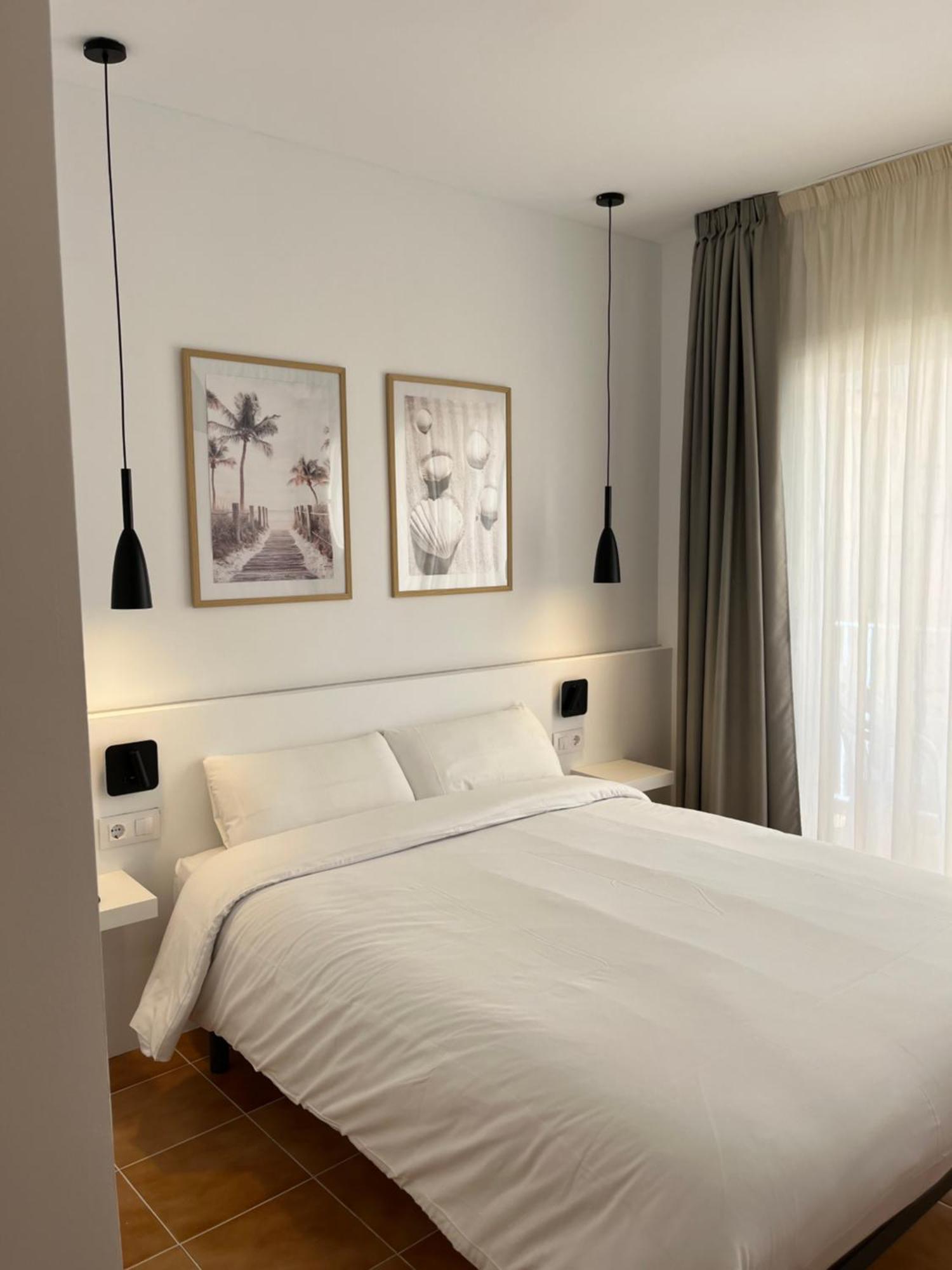 Hotel Bonaire L' Escala 외부 사진